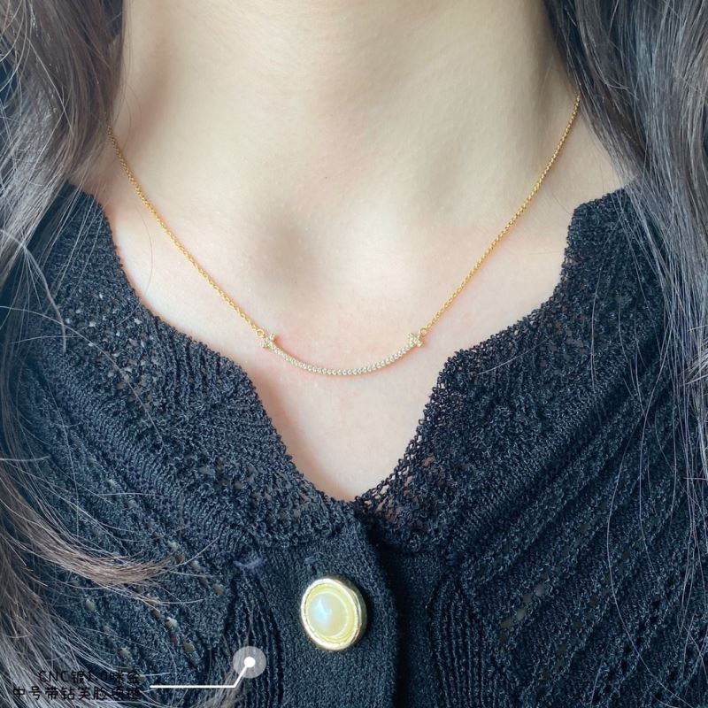 T*f*ny necklaces